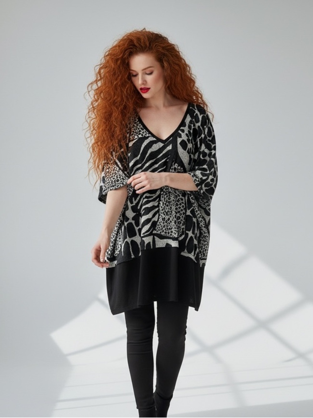 Frank Lyman Mixed Media Animal Print Layered Tunic Knit Top  Size 14